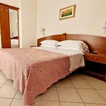 Ducale Ξενοδοχείο με διαμερίσματα Ρίμινι