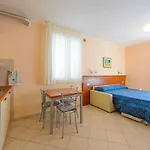 Ξενοδοχείο με διαμερίσματα Ducale Ρίμινι