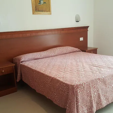 Ξενοδοχείο με διαμερίσματα Ducale Ρίμινι