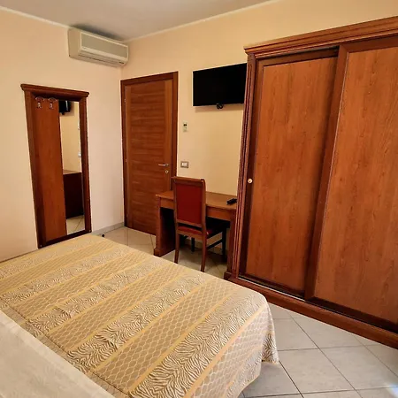 Ducale 3* Римини