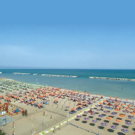 Ducale Aparthotel 3*