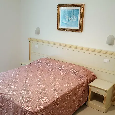 Ducale Apartmanhotel 3*